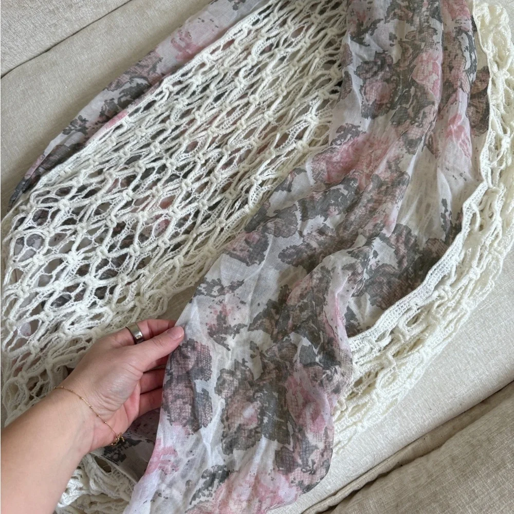 Apt. 9 infinity scarf